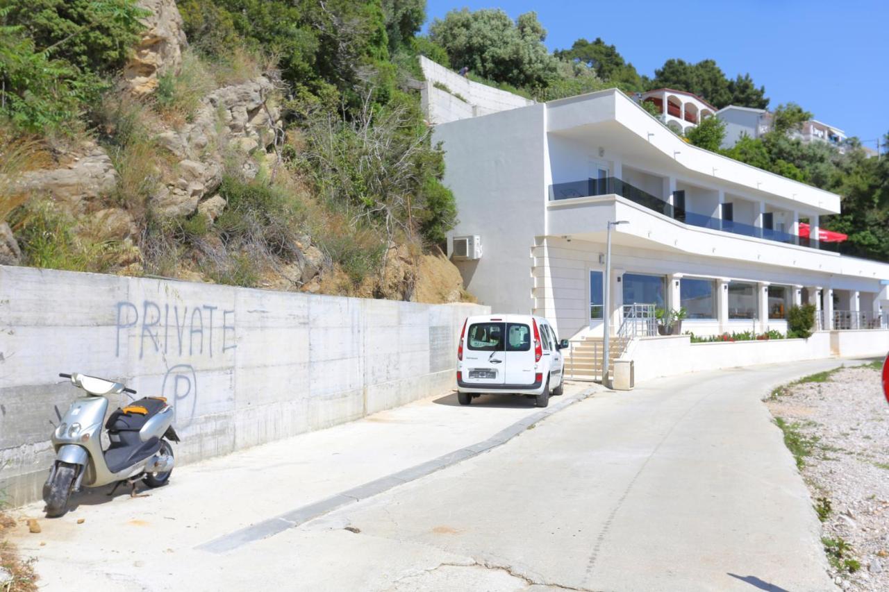 Family Friendly Apartments With A Swimming Pool Zivogosce - Porat, Makarska - 18150 Buitenkant foto